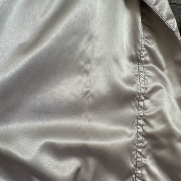 Vintage Y2K Abercrombie & Fitch Silky Gray Water Wind Resistant Light Jacket Sma - Picture 4 of 12